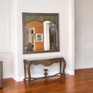 Peacock Console